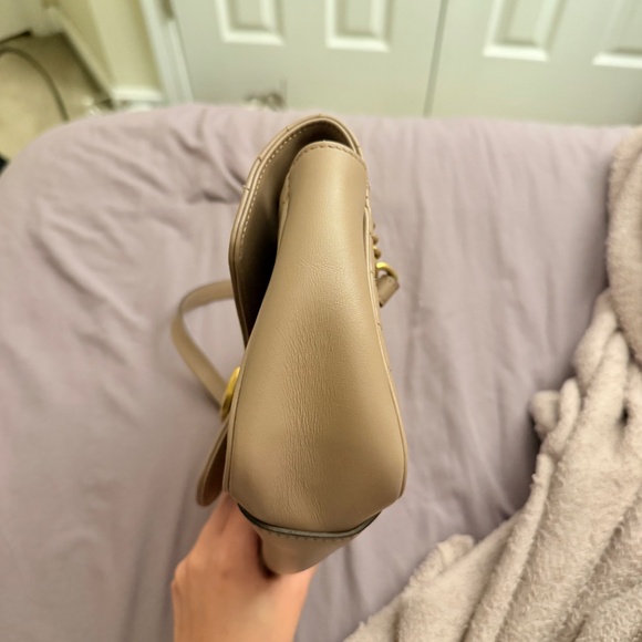 Taupe GUCCI Matelasse Medium GG Marmont Shoulder Bag - Picture 12 of 13